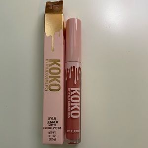 Kylie Jenner matte lipstick